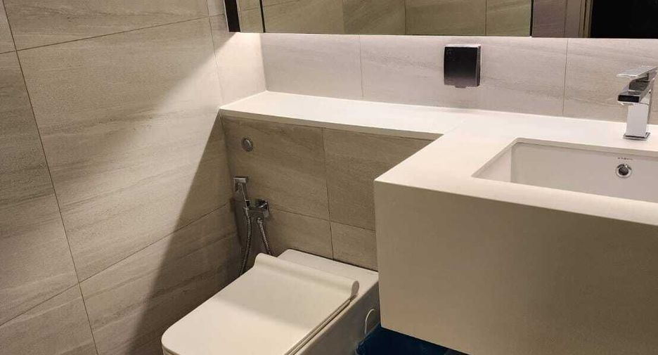 For sale 1 bed condo in Bang Rak, Bangkok