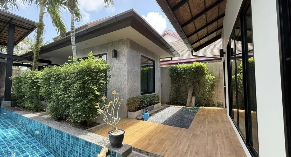 For rent 5 bedrooms villa in Thalang, Phuket