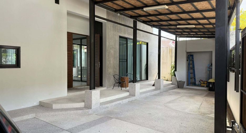 For rent 5 bedrooms villa in Thalang, Phuket