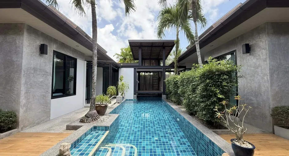 For rent 5 bedrooms villa in Thalang, Phuket