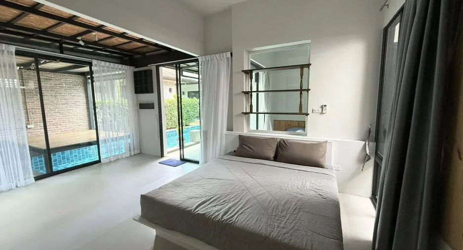 For rent 5 bedrooms villa in Thalang, Phuket
