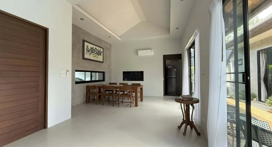 For rent 5 bedrooms villa in Thalang, Phuket