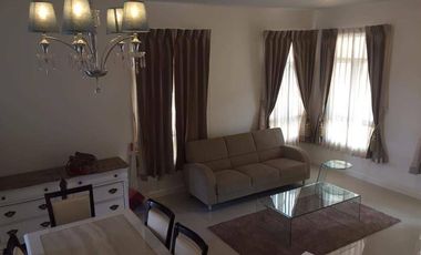For sale 4 bedrooms townhouse in Watthana, Bangkok