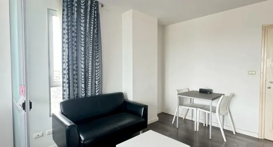 For sale 1 bed condo in Mueang Rayong, Rayong