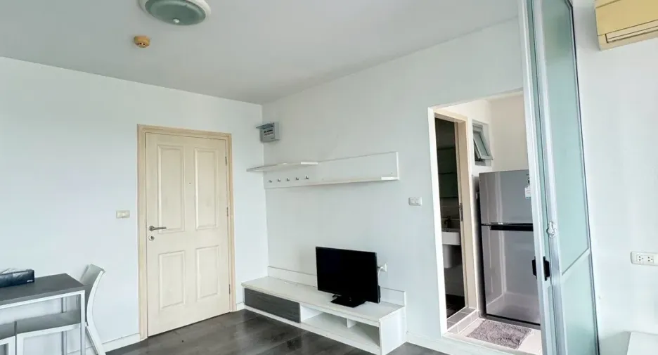 For sale 1 bed condo in Mueang Rayong, Rayong
