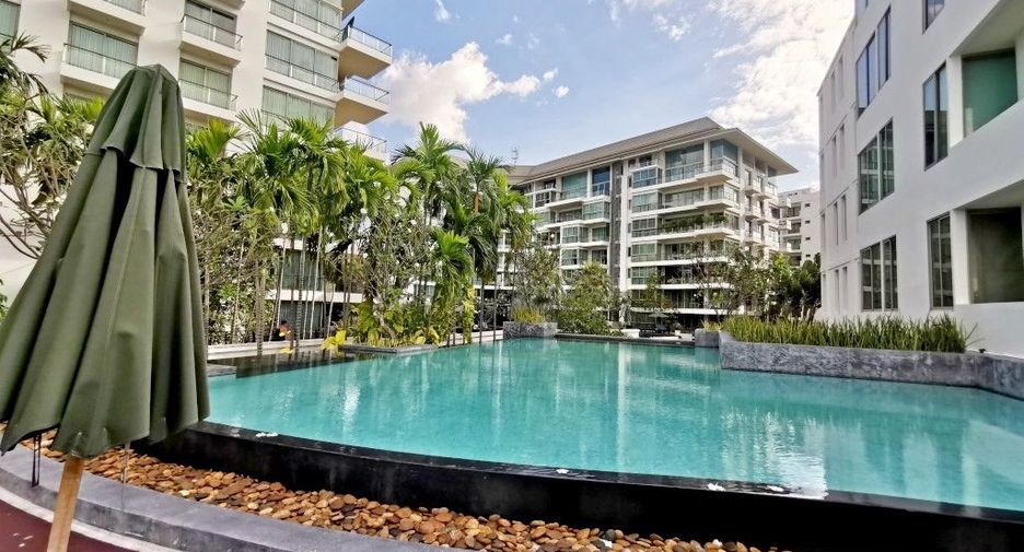 For rent 2 bedrooms condo in Bang Lamung, Chonburi