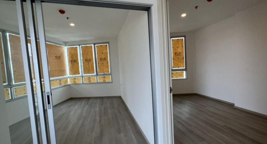 For sale 2 bedrooms condo in Chom Thong, Bangkok