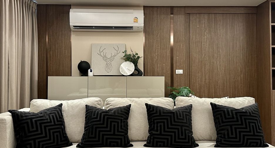 For sale and for rent 4 bedrooms condo in Bang Kho Laem, Bangkok