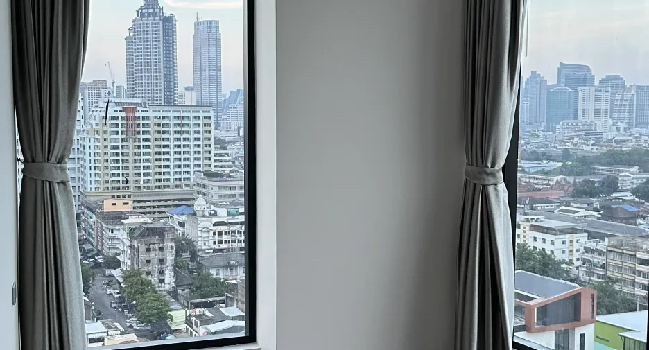 For sale and for rent 4 bedrooms condo in Bang Kho Laem, Bangkok