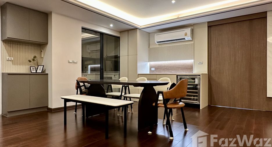 For sale and for rent 4 bedrooms condo in Bang Kho Laem, Bangkok