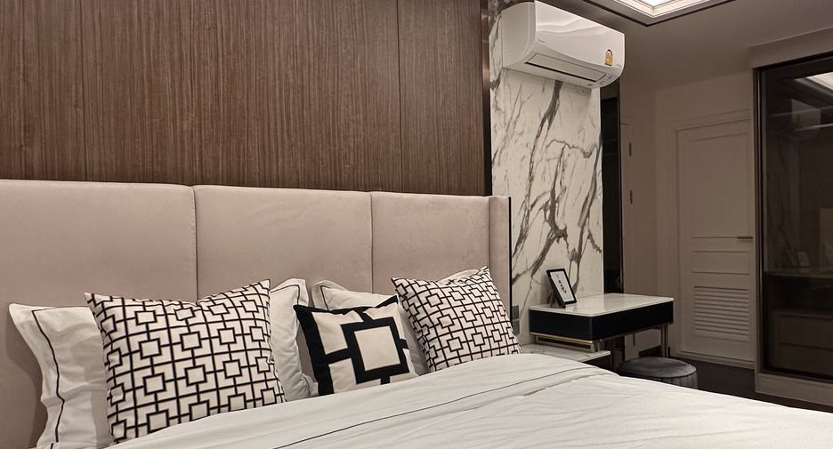 For sale and for rent 4 bedrooms condo in Bang Kho Laem, Bangkok