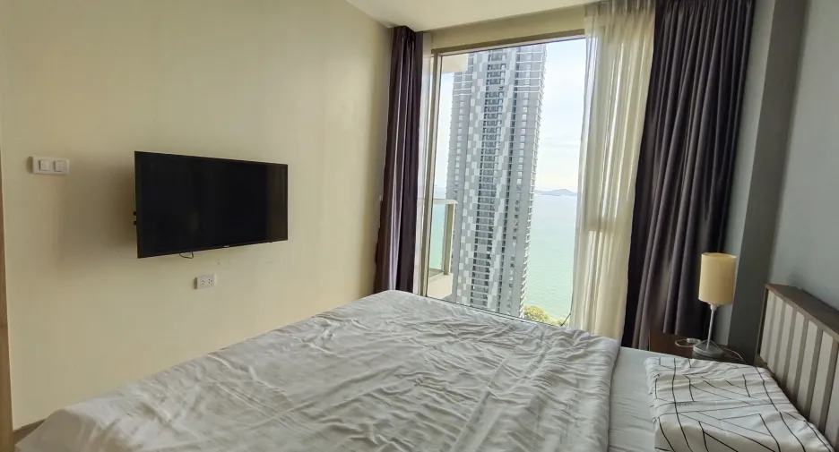 For rent 1 bed condo in Bang Lamung, Chonburi