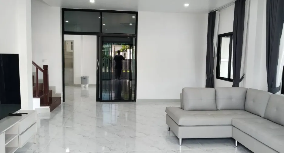 For rent 3 bedrooms house in Kathu, Phuket