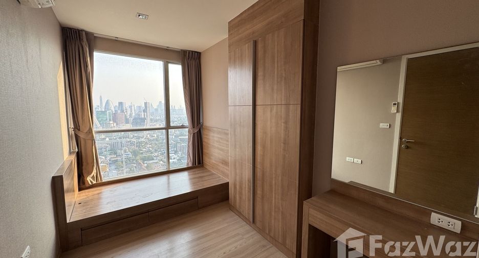 For sale 1 bed condo in Phaya Thai, Bangkok