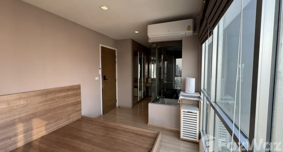 For sale 1 bed condo in Phaya Thai, Bangkok