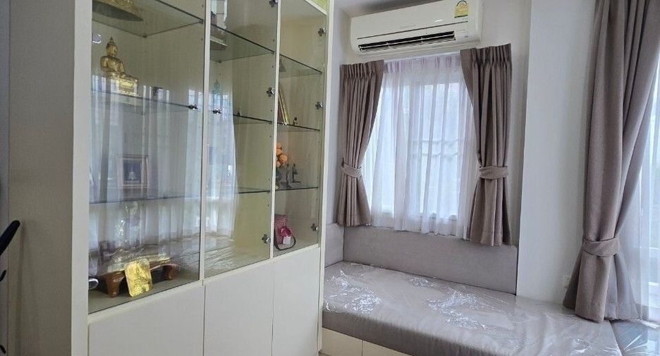 For sale 5 bedrooms house in Bang Phli, Samut Prakan