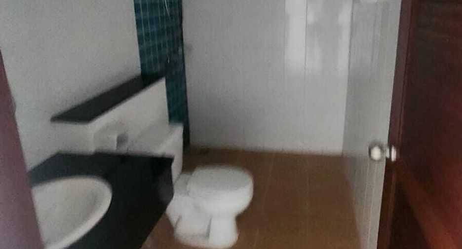 For sale 10 bedrooms retail Space in Mueang Phuket, Phuket