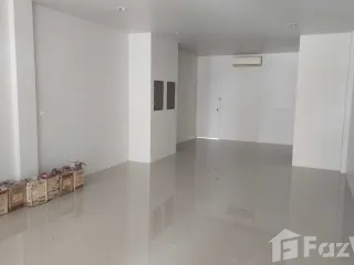 Local comercial en venta de 10 habitaciones en Mueang Phuket, Phuket