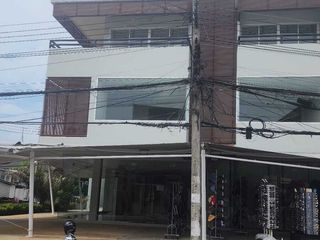 Local comercial en venta de 10 habitaciones en Mueang Phuket, Phuket