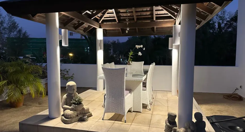 Apartamento en venta de 2 habitaciones en Thalang, Phuket