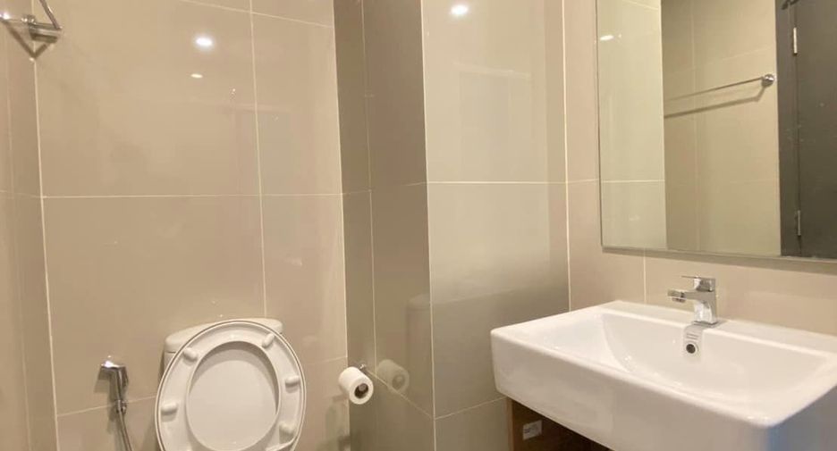 À vendre studio condo à Bang Na, Bangkok