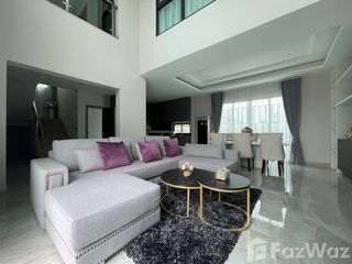 Villa en venta de 4 habitaciones en Bang Lamung, Chonburi