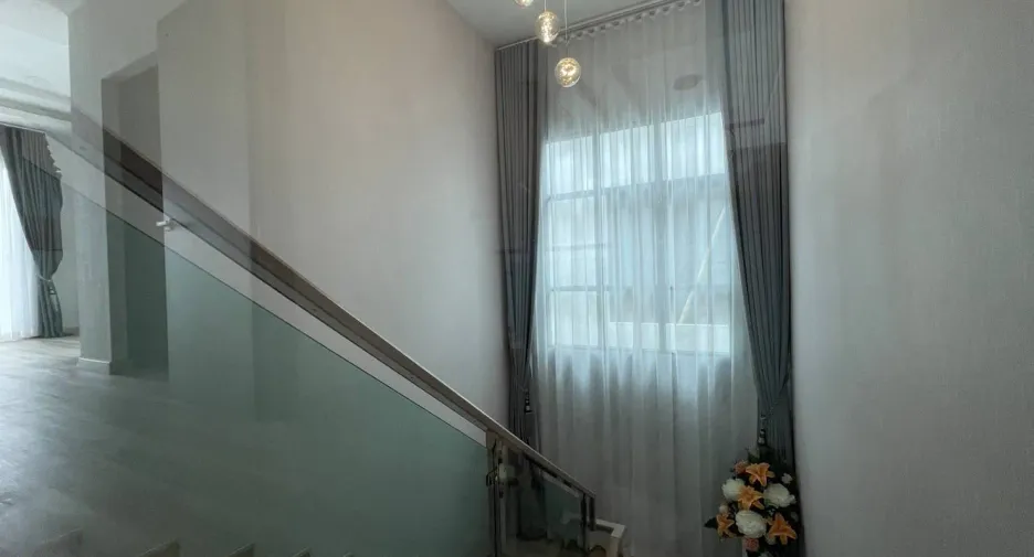For sale 4 bedrooms villa in Bang Lamung, Chonburi