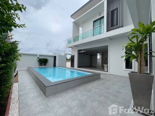 Villa en venta de 4 habitaciones en Bang Lamung, Chonburi