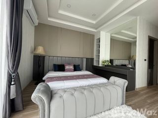 Villa en venta de 4 habitaciones en Bang Lamung, Chonburi
