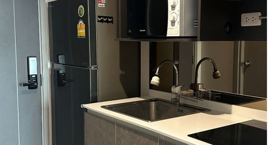 For sale studio condo in Phaya Thai, Bangkok