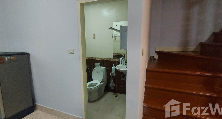 出租 3 卧室 联排别墅 在 Mueang Nonthaburi, Nonthaburi