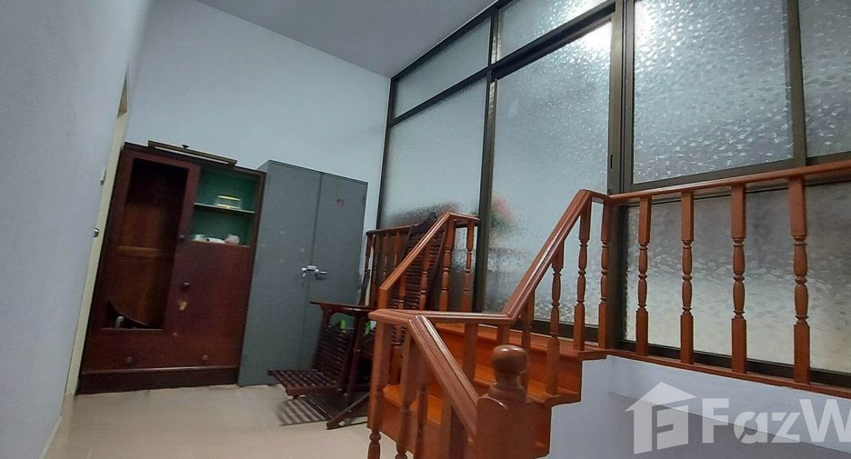 出租 3 卧室 联排别墅 在 Mueang Nonthaburi, Nonthaburi