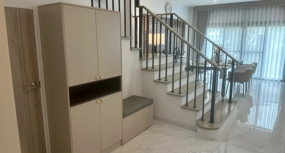 ขาย และ ให้เช่า 4 ห้องนอน บ้านเดี่ยว ใน เมืองภูเก็ต, ภูเก็ต
