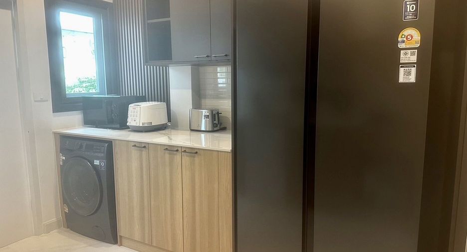 For sale and for rent 4 bedrooms house in Mueang Phuket, Phuket