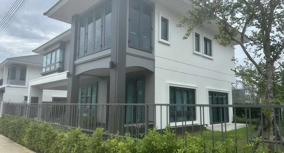 ขาย และ ให้เช่า 4 ห้องนอน บ้านเดี่ยว ใน เมืองภูเก็ต, ภูเก็ต