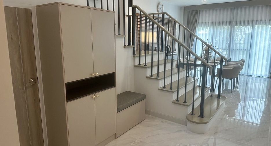 For sale and for rent 4 bedrooms house in Mueang Phuket, Phuket