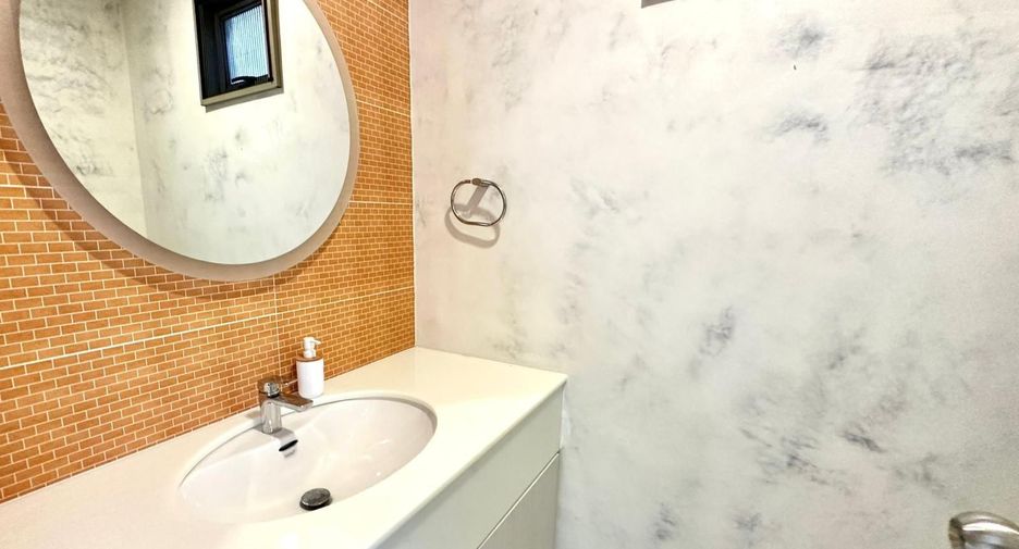 For rent 4 ベッドルーム villa in Mueang Phuket, Phuket