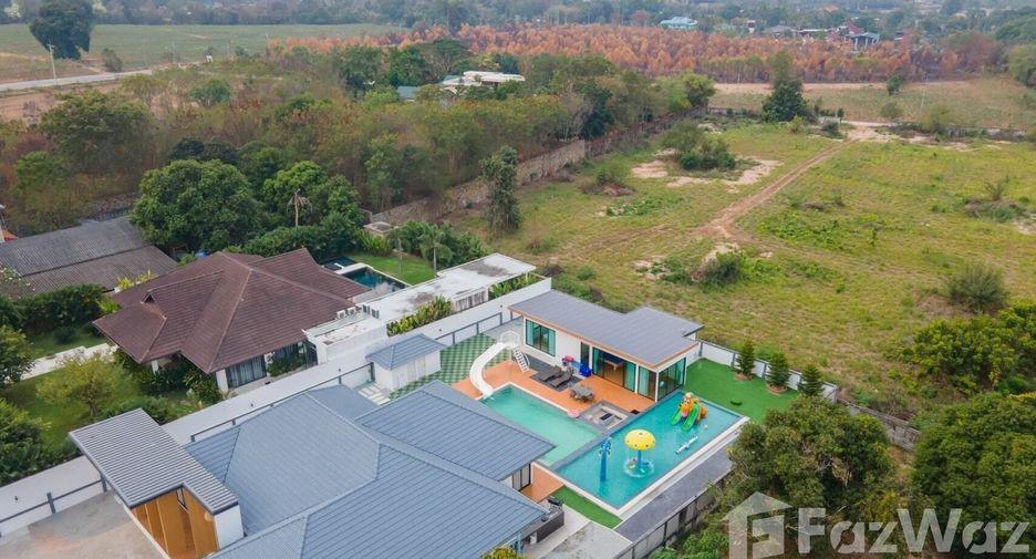 À vendre 6 chambres villa à Huay Yai, Pattaya