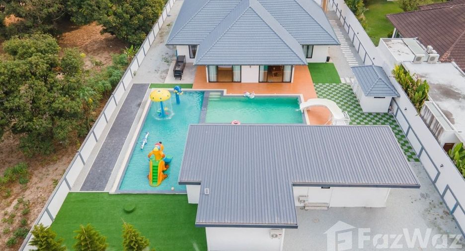 À vendre 6 chambres villa à Huay Yai, Pattaya