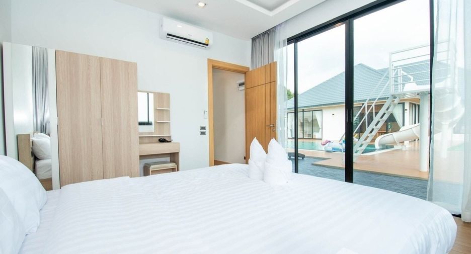 À vendre 6 chambres villa à Huay Yai, Pattaya