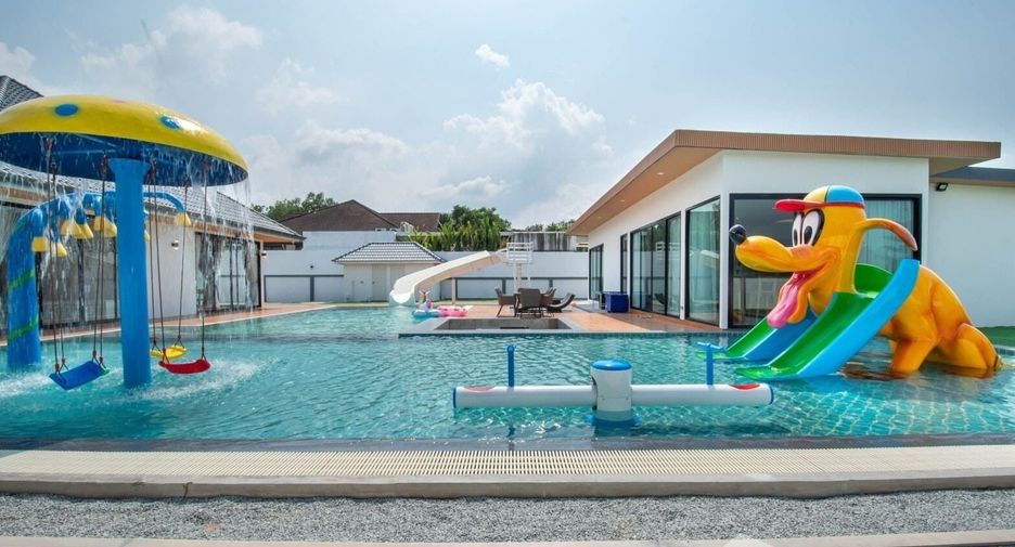 À vendre 6 chambres villa à Huay Yai, Pattaya
