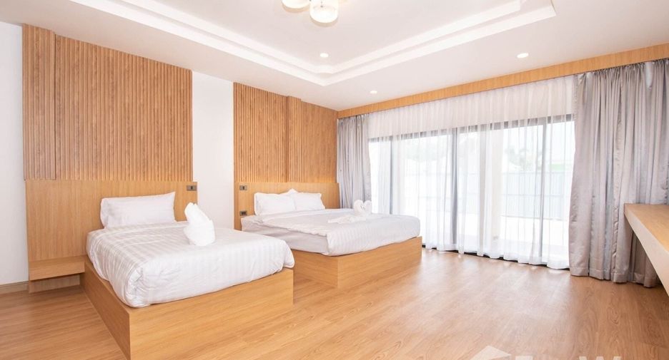 À vendre 6 chambres villa à Huay Yai, Pattaya