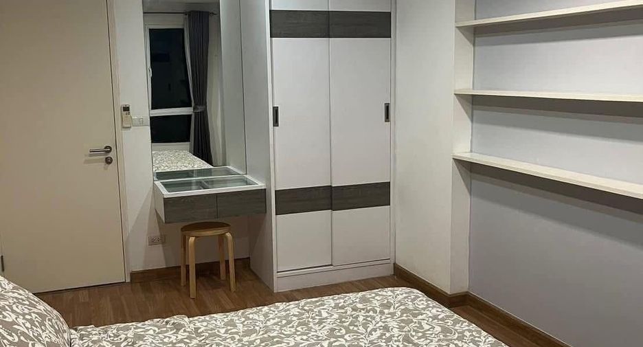 For sale 1 bed condo in Khlong Toei, Bangkok