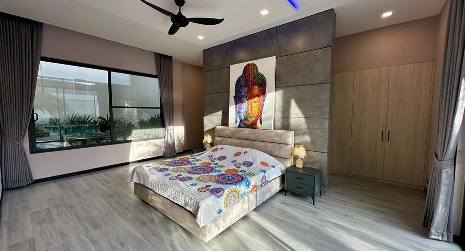 Villa zum Kauf mit 4 Zimmer in Mueang Phuket, Phuket