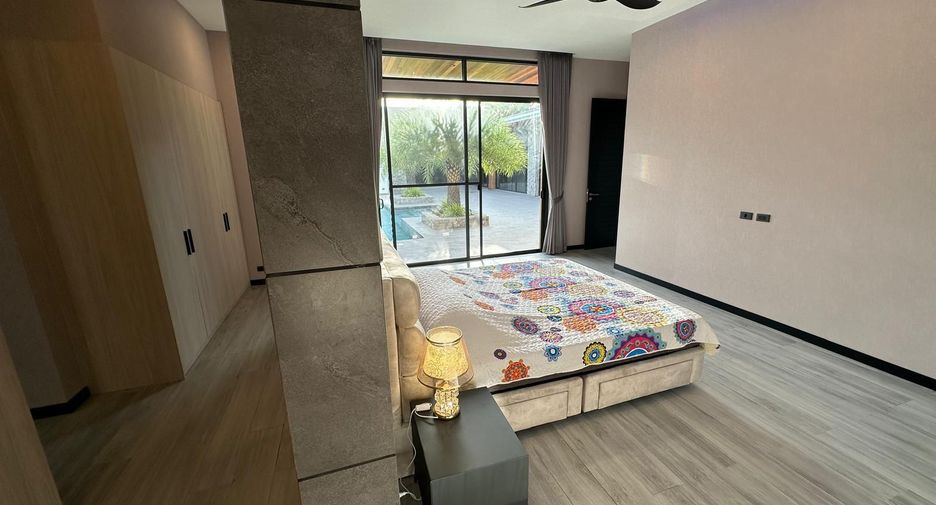 Villa zum Kauf mit 4 Zimmer in Mueang Phuket, Phuket