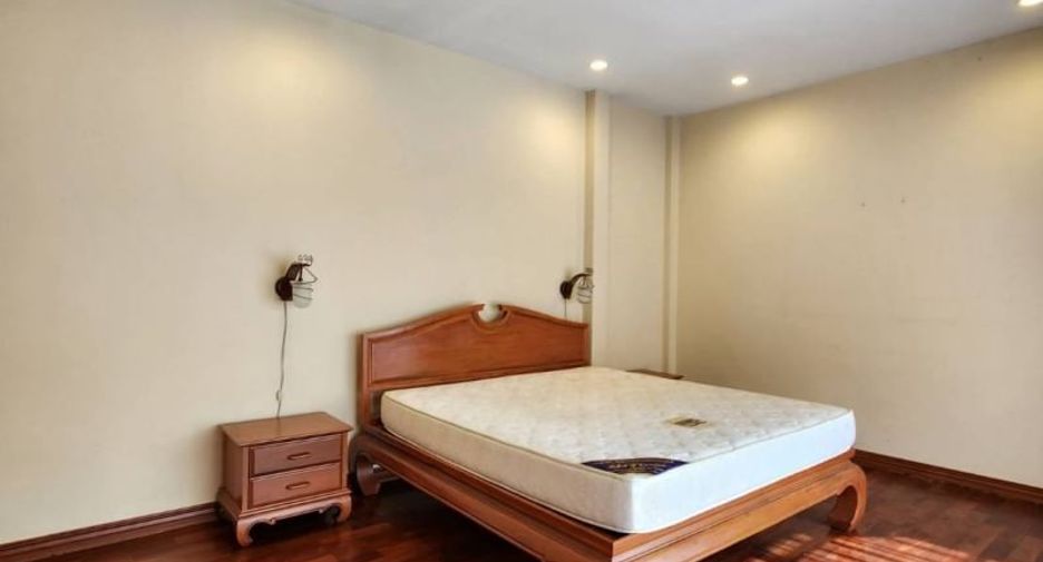 For sale 3 bedrooms house in Bang Lamung, Chonburi