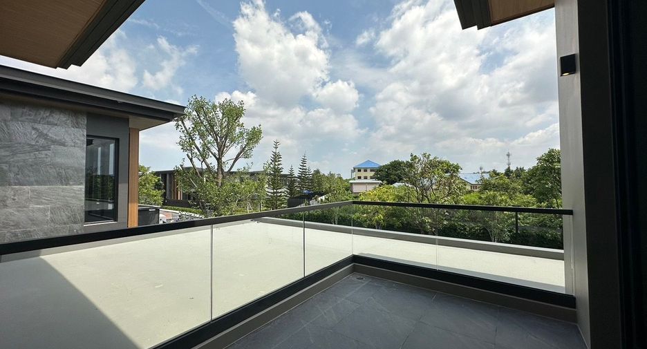 For sale and for rent 4 bedrooms house in Suan Luang, Bangkok