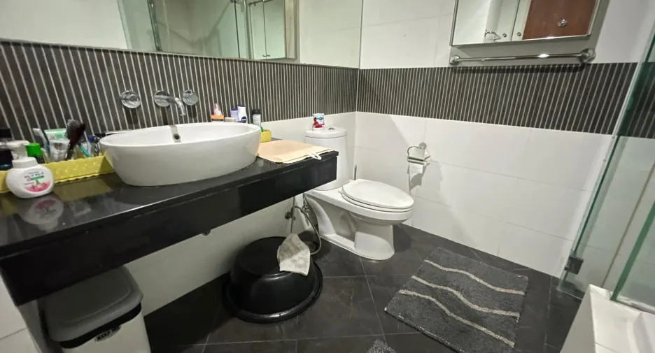 For sale and for rent 1 bed condo in Sathon, Bangkok