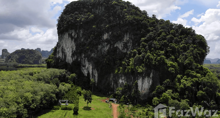 出售 4 卧室 别墅 在 Mueang Krabi, Krabi