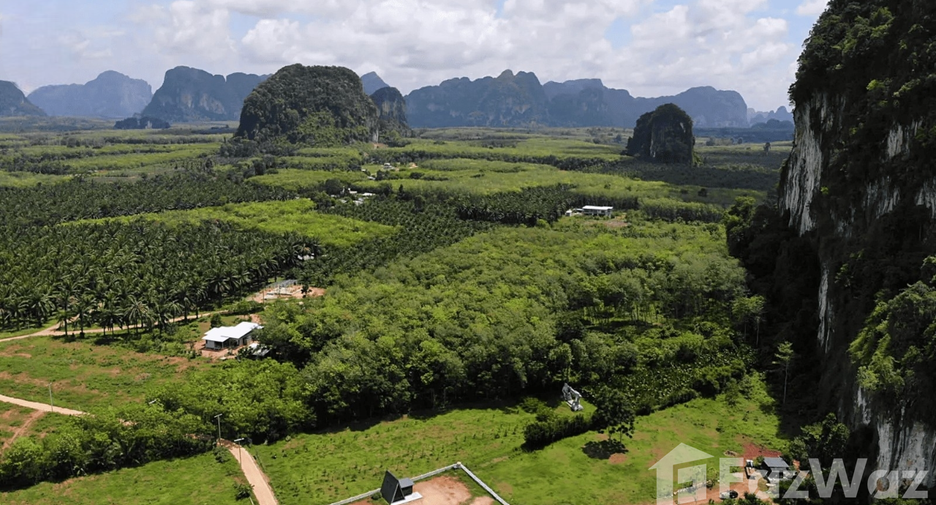 出售 4 卧室 别墅 在 Mueang Krabi, Krabi